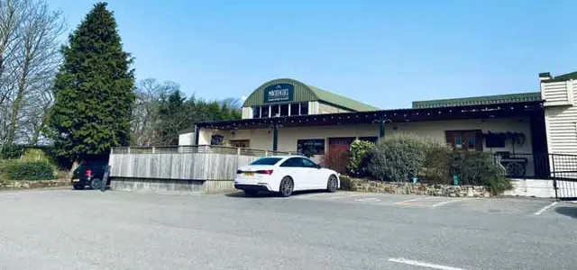 Mackenzies Farm Shop & Café