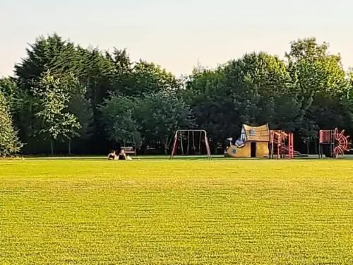 Top End Farm Village Stores & Campsite photo 3