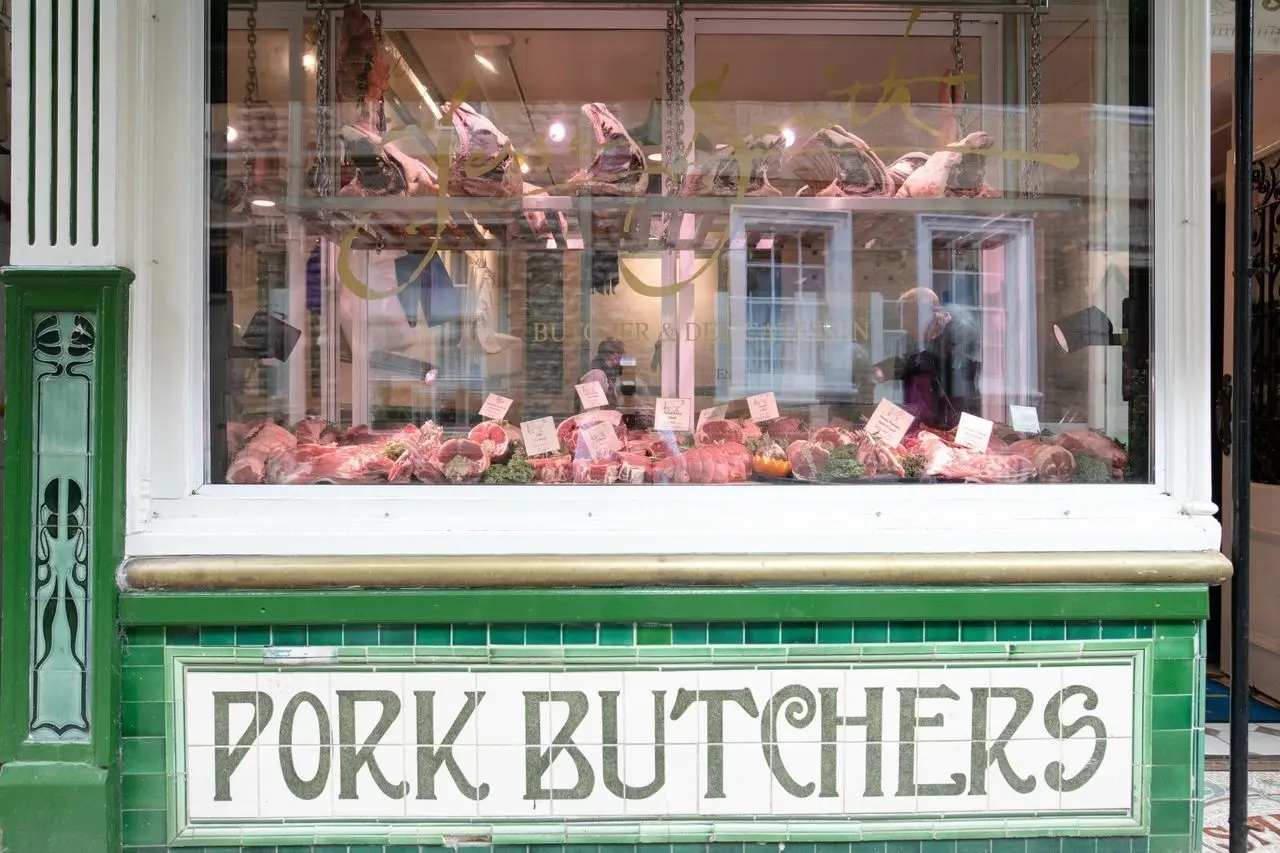 Jesse Smith Cirencester Farm Shop (Jesse Smith & W.J. Castle) photo 2