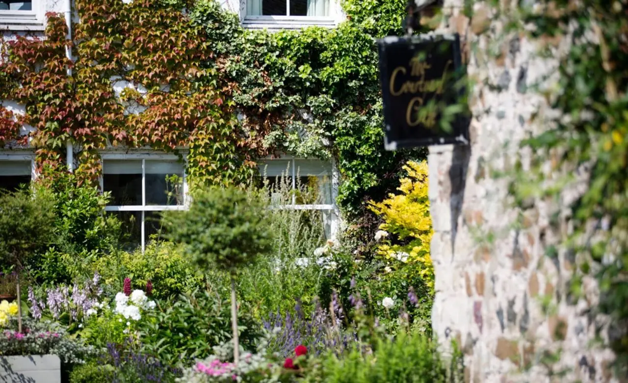Knockraich Farm (Katy Rodger's Artisan Dairy and Courtyard Cafe) photo 1