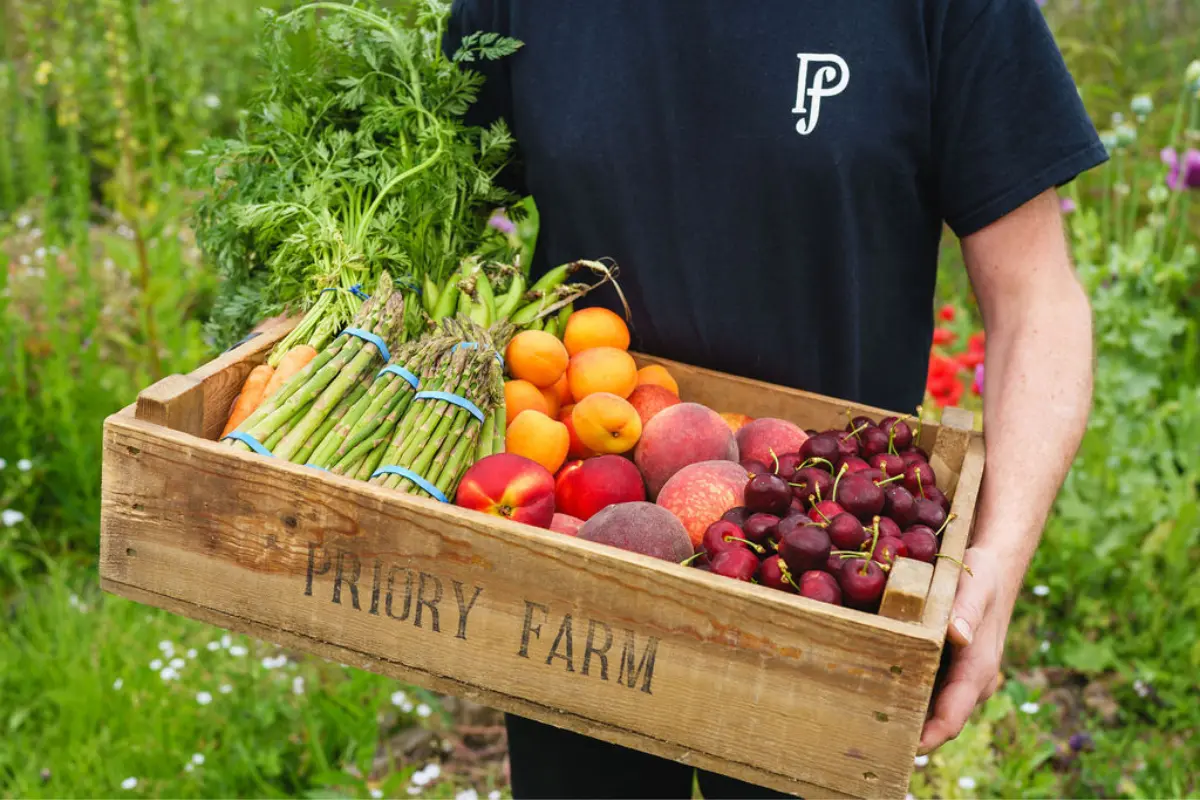 Priory Farm Estate photo 3