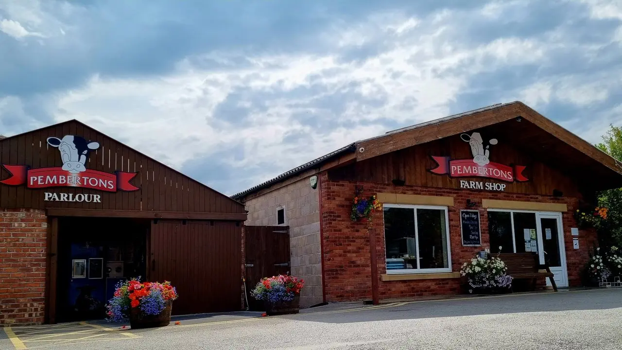 Pembertons Farm Shop & Dairy photo 1