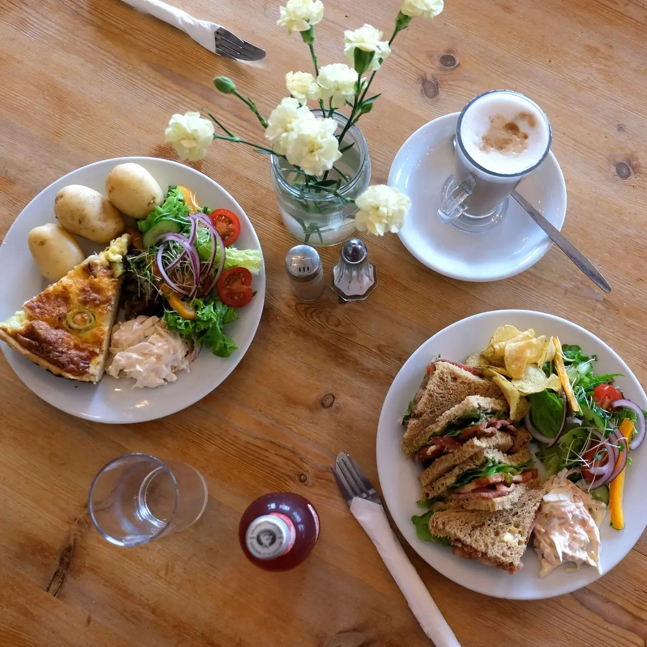 Friday Street Farm Shop main photo